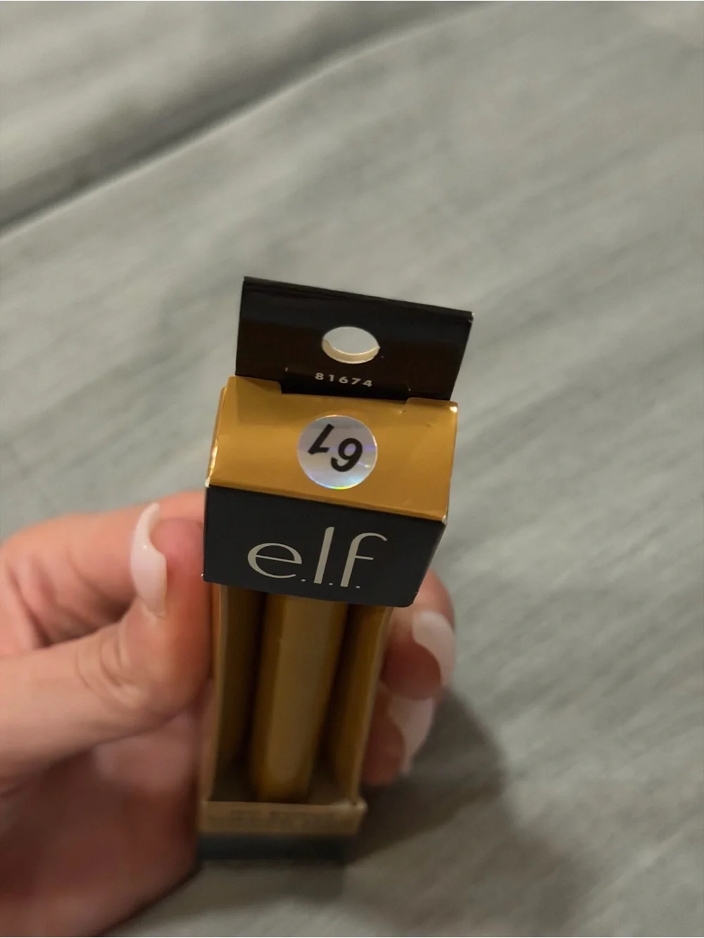 Elf cosmetics No Budge Shadow Stick - Golden Goddess